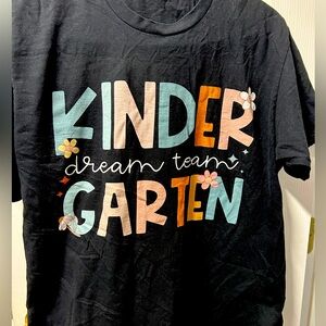Teacher Tee Kindergarten SZ XL